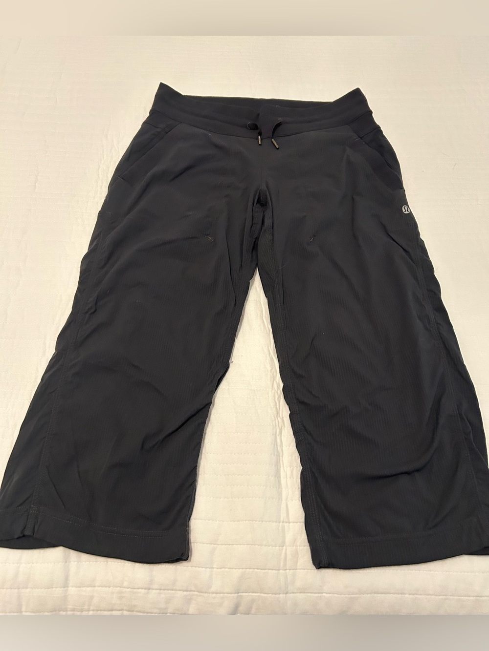 Lululemon Charcoal Gray Dance Studio Crop Pants Women’s Size 4